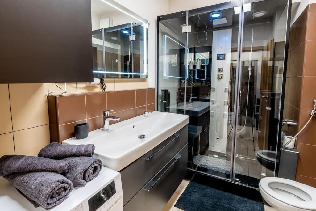Apartman Strieborna V Centre Mesta 班斯卡-比斯特里察 外观 照片